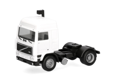 Herpa 321082  Volvo F10 Globetrotter Zugmaschine 2achs, weiß