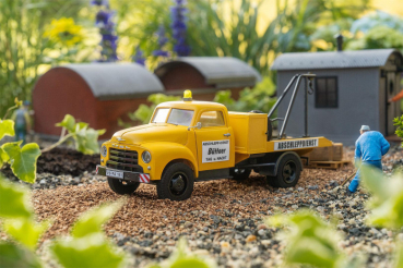 Pola 331618  Abschleppwagen