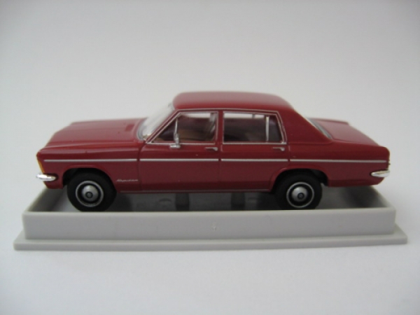 Brekina 20701 Opel Kapitän B, royalrot, TD