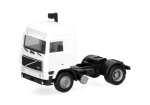 Herpa 321082  Volvo F10 Globetrotter Zugmaschine 2achs, weiß