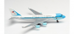 Herpa RT5734  Single Airplane Air Force One  1:500